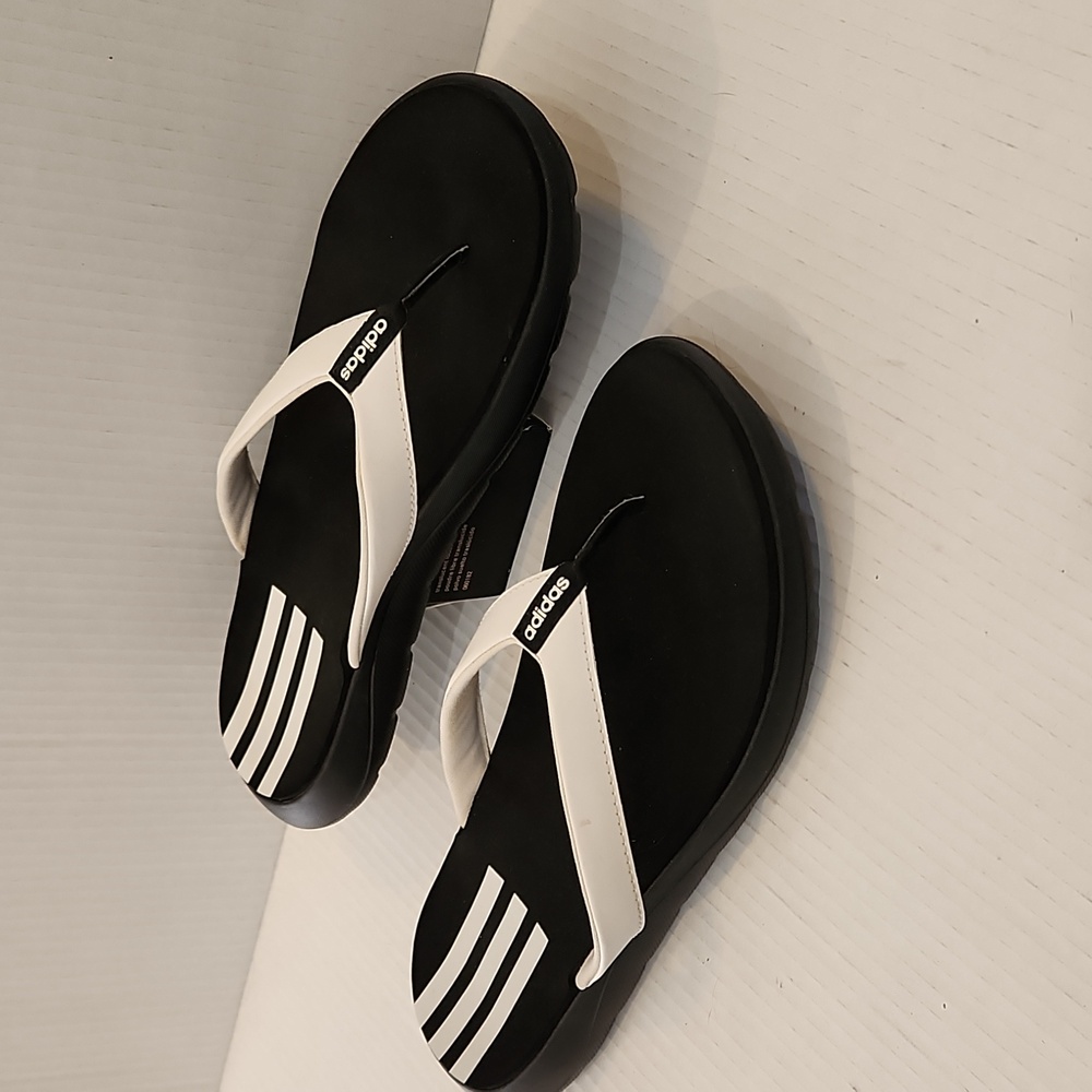 Adidas flip flop sandals mens size 10 - Picture 2 of 6